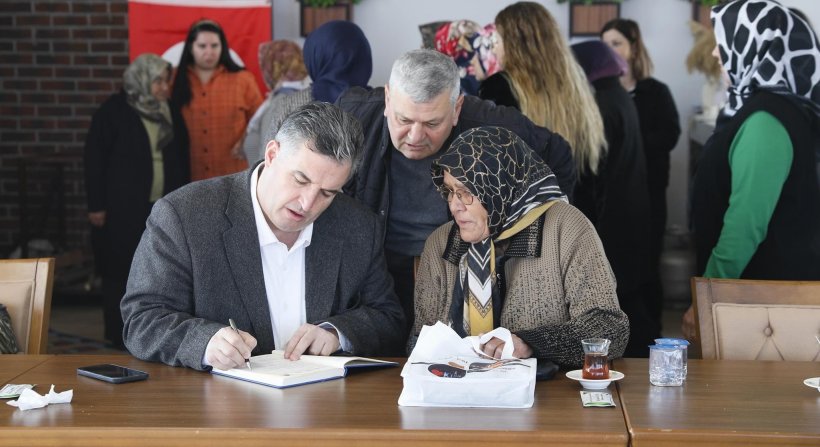 Kınık'ta "Mahalle Buluşmaları” devam ediyor