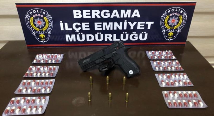 BERGAMA EMNİYETİNİN  UYUSTURUCU İLE MÜCADELESİ SON SÜRAT DEVAM EDİYOR