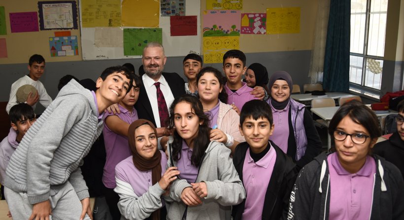 YKS ÜCRETLERİNİ MENEMEN BELEDİYESİ KARŞILAYACAK