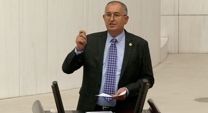 İzmir'de 3 bin 654 konutu 2.5 yılda bitiremeyenler 200 bin konutu bir yılda nasıl bitirecek?