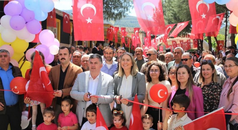 CEYDA VEKİL KINIK'TA GÖNÜLLERİ FETHEDİYOR