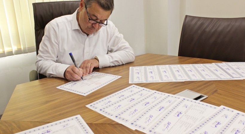 210 KİŞİ DAHA KALFALIK ve USTALIK BELGESİYLE MESLEKİ EĞİTİMDE NİTELİK KAZANDI