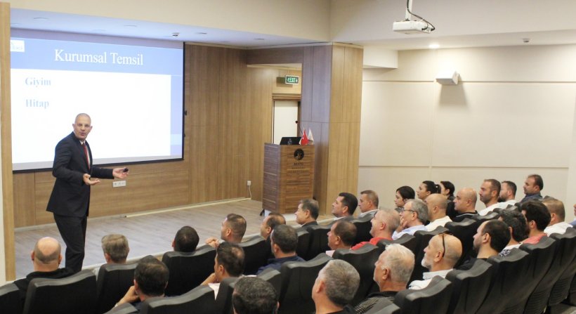 PROTOKOL YÖNETİMİ ve KİŞİSEL GELİŞİM UZMANI İHSAN ATAÖV, BERTO'YA ÖZEL SEMİNER VERDİ