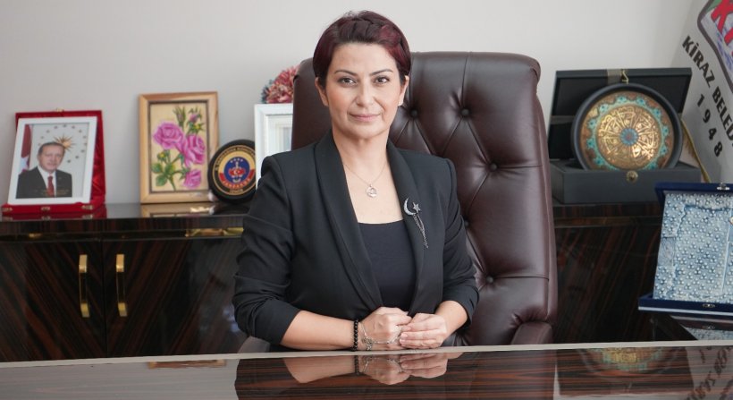 KİRAZ BELEDİYE BAŞKANI SALİHA ÖZÇINAR KUTLU'NUN 29 EKİM MESAJI