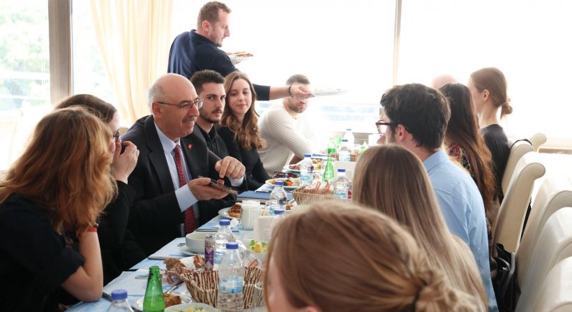 DEÜ'DE ERASMUS+ HAREKETLİLİĞİ: ÖĞRENCİLER İZMİR'E GELDİ