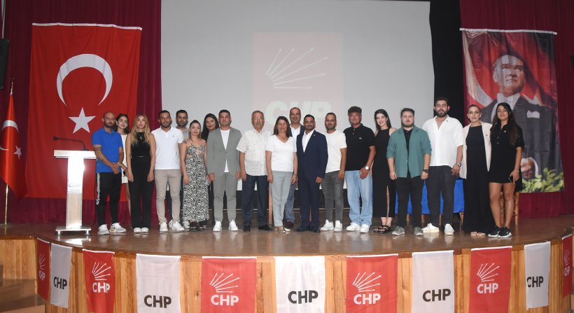 FOÇA CHP GENÇLİK KOLLARINDA YENİ DÖNEM